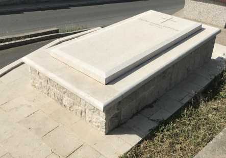 Monumenti004